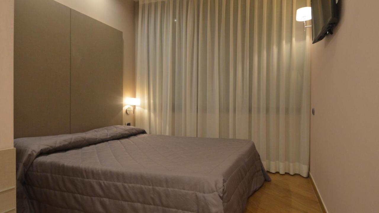 Magri'S Hotel نابولي المظهر الخارجي الصورة