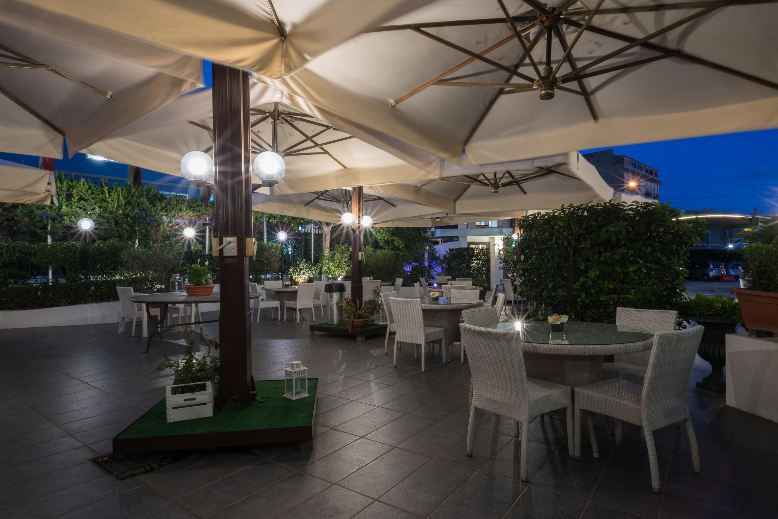 Magri'S Hotel نابولي المظهر الخارجي الصورة