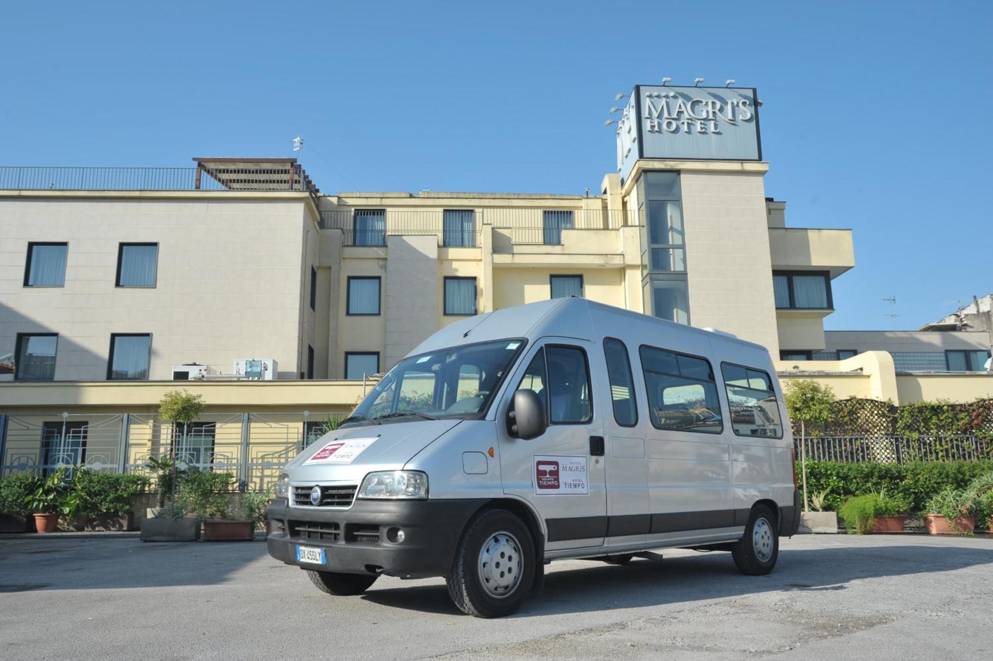 Magri'S Hotel نابولي المظهر الخارجي الصورة