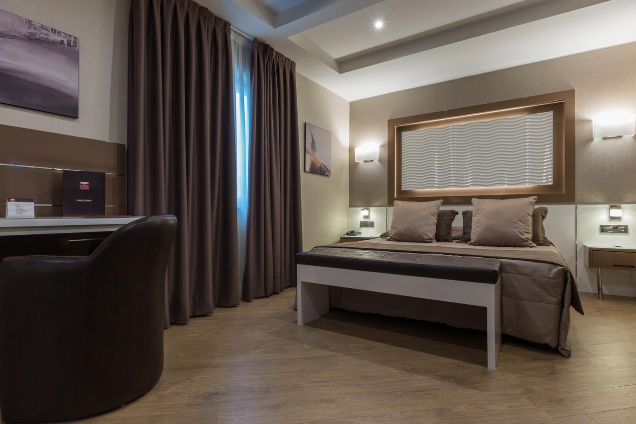 Magri'S Hotel نابولي المظهر الخارجي الصورة